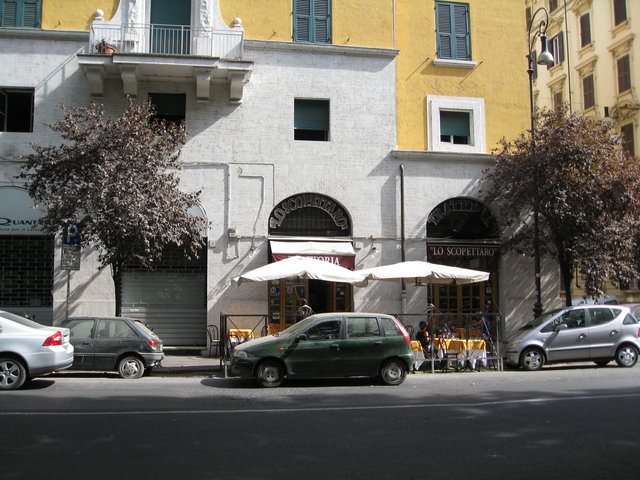 Day #1: Lunch at street cafe