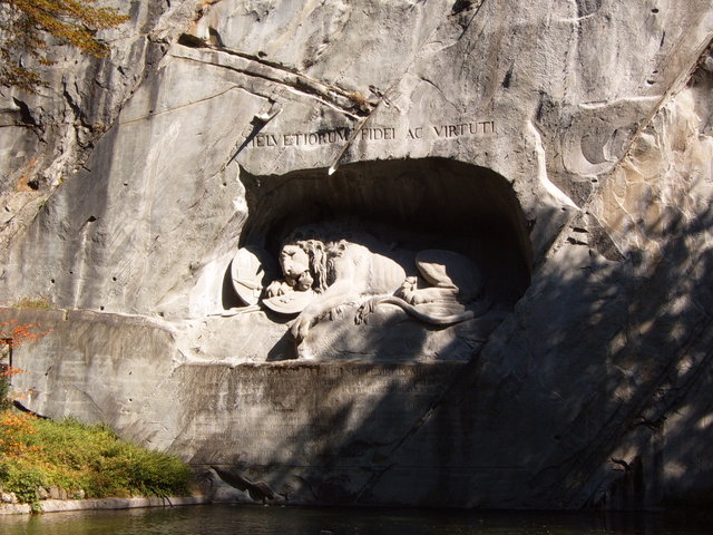 Day #3: The dying lion of Luzern